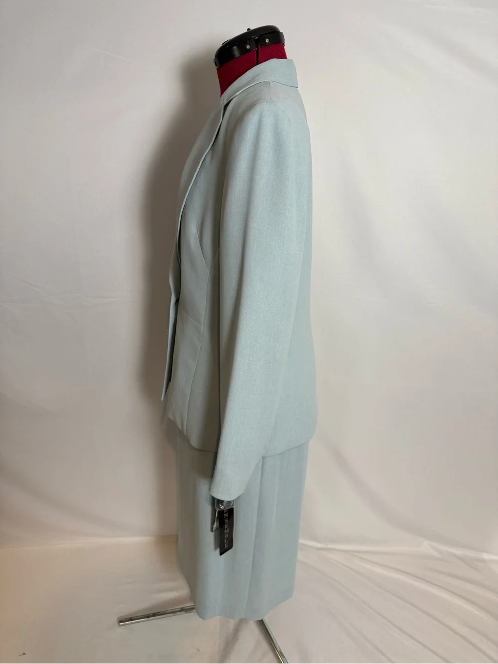 NWT Le Suit Skirt Suit Women's Size 10 Light Blue 3-Piece Set Blazer/Shell/Skirt